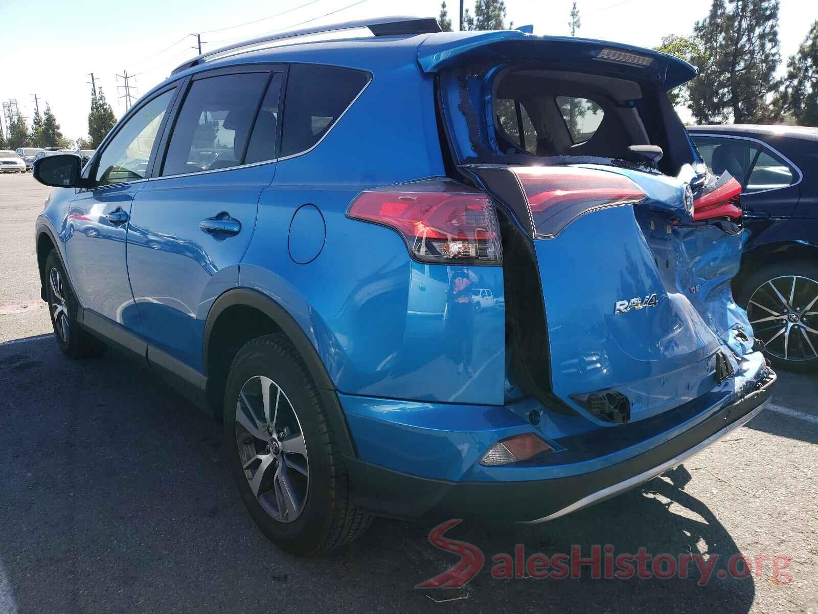 JTMWFREV0JJ211891 2018 TOYOTA RAV4