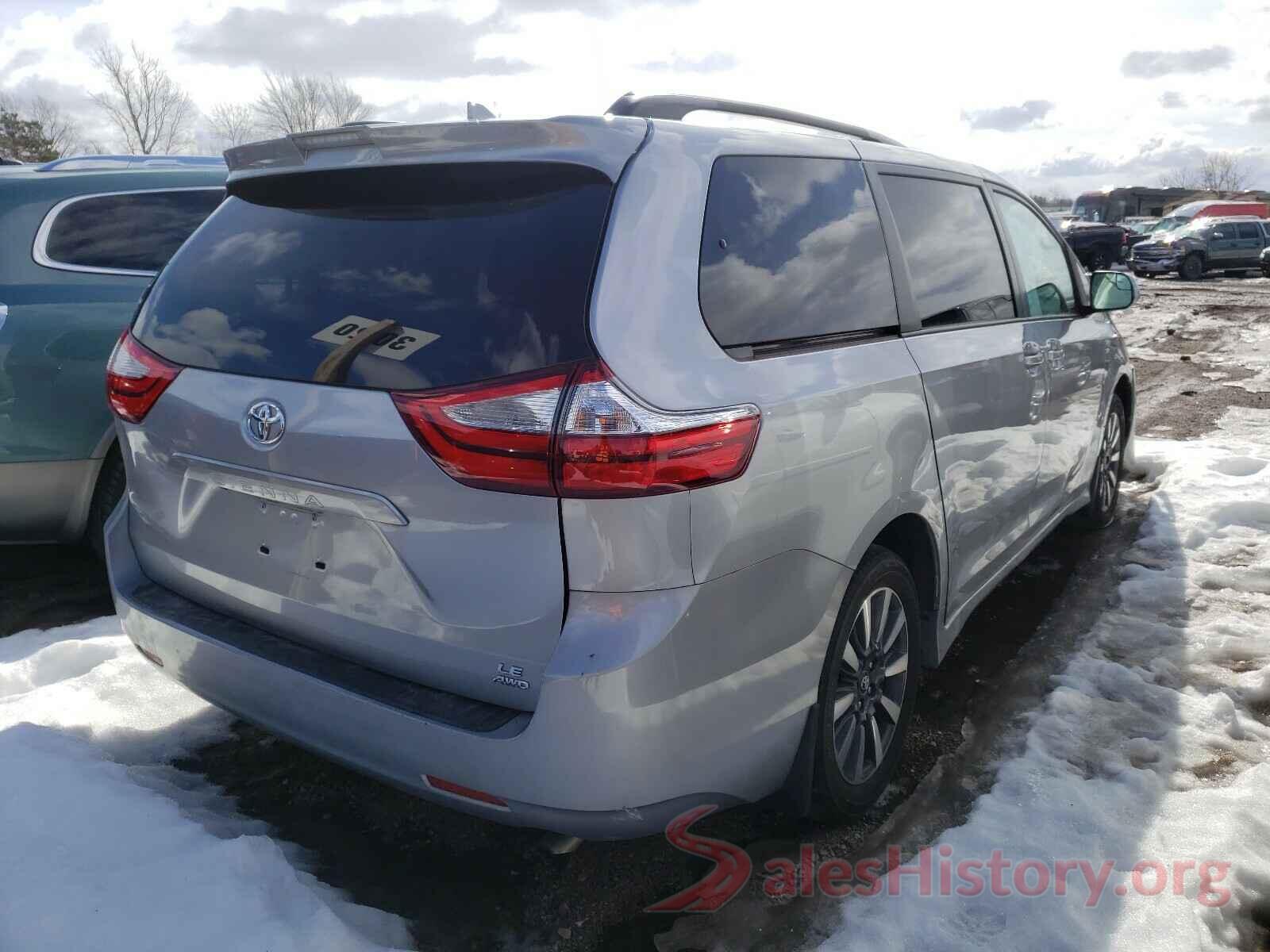 5TDJZ3DCXJS202472 2018 TOYOTA SIENNA