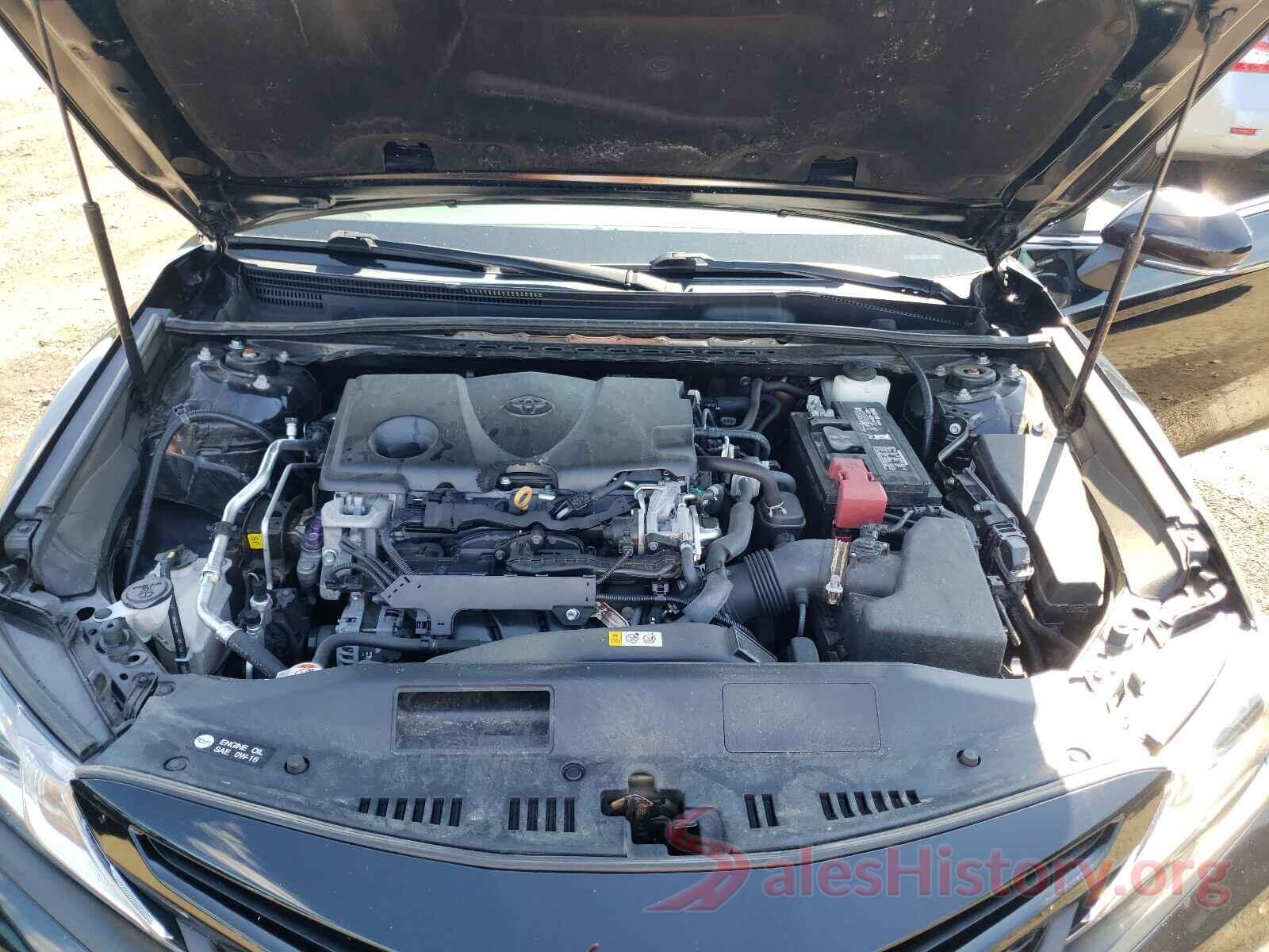 4T1B11HK9JU527140 2018 TOYOTA CAMRY