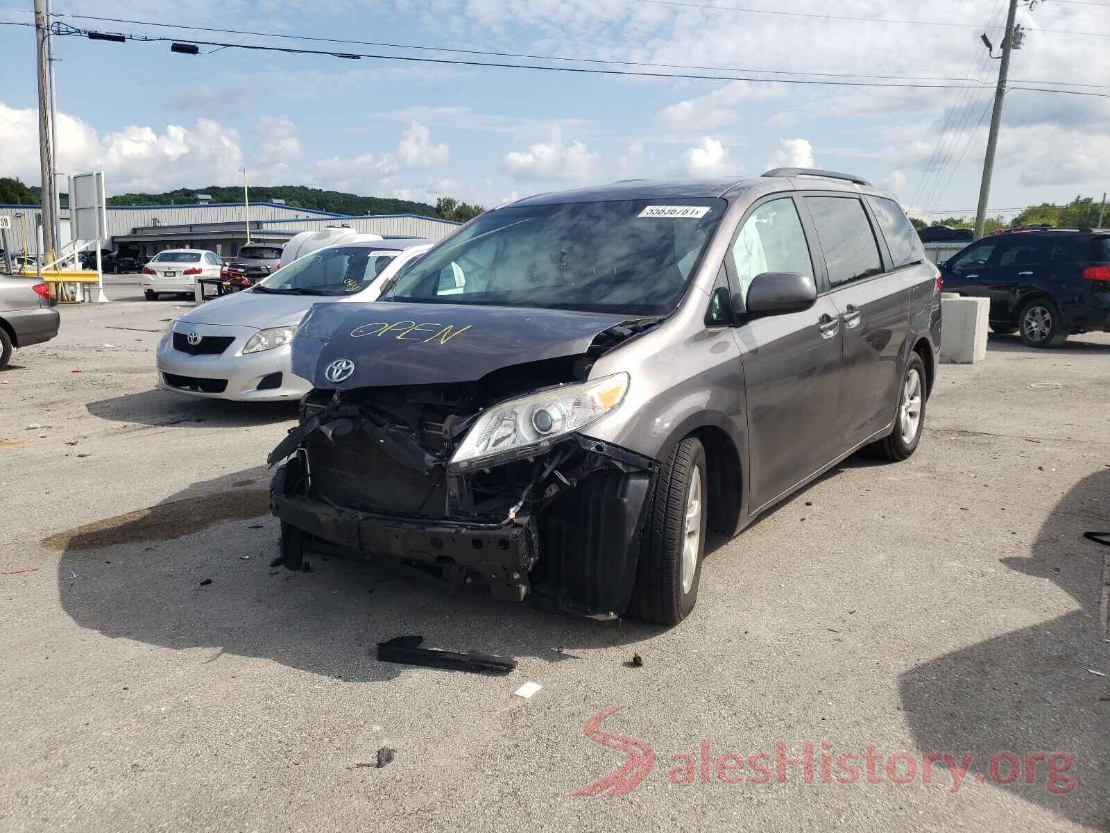 5TDKK3DC3GS704435 2016 TOYOTA SIENNA