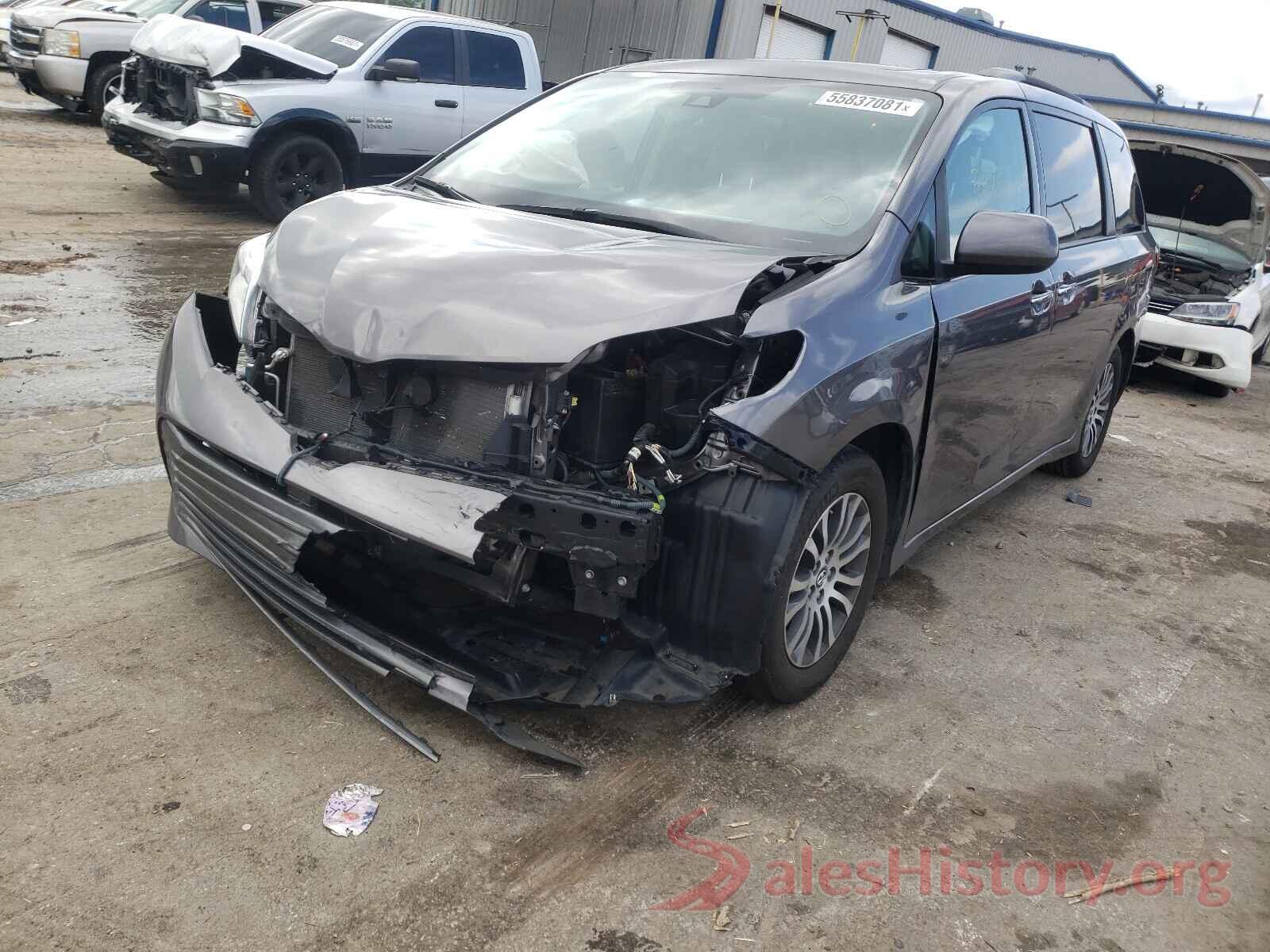 5TDYZ3DC8KS976090 2019 TOYOTA SIENNA