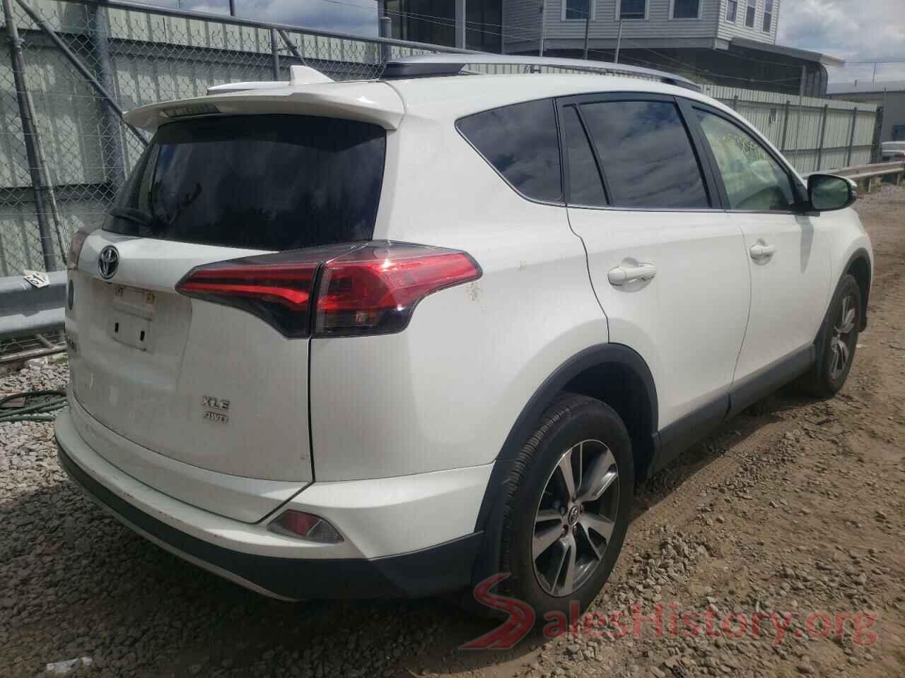 JTMRFREV7HJ171493 2017 TOYOTA RAV4