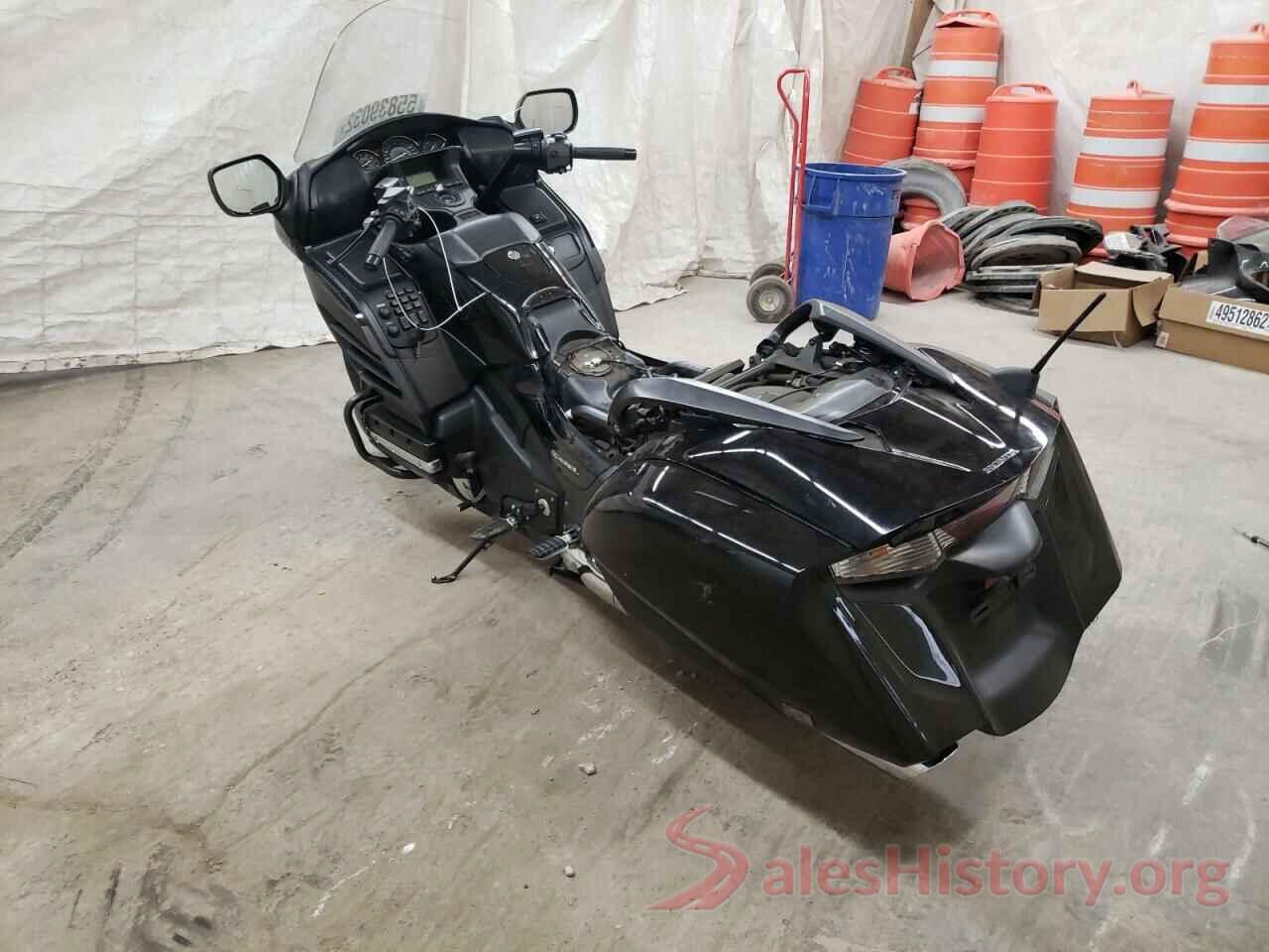 JH2SC6844DK001597 2013 HONDA GL CYCLE