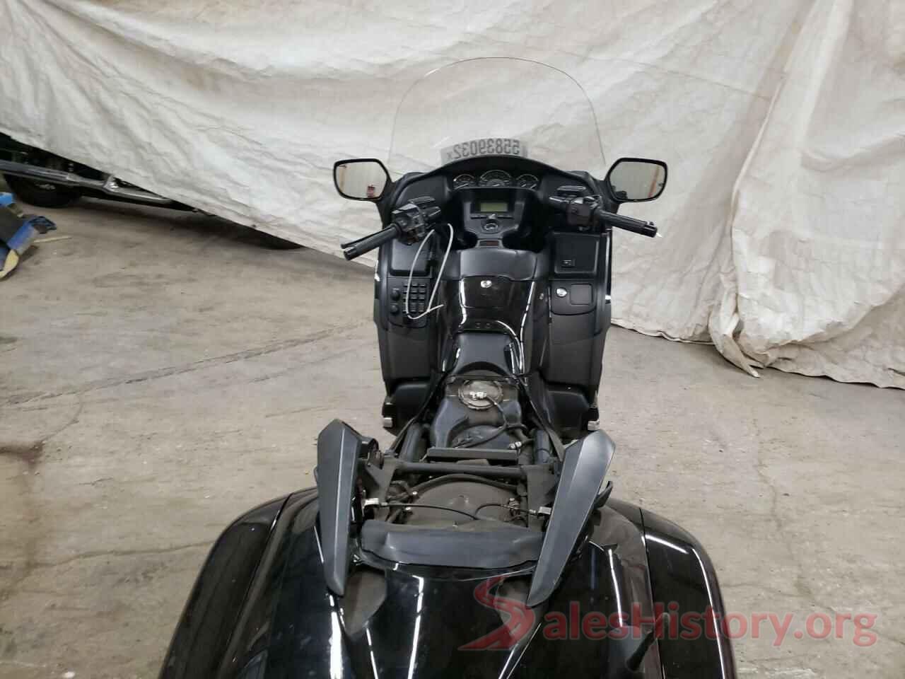 JH2SC6844DK001597 2013 HONDA GL CYCLE