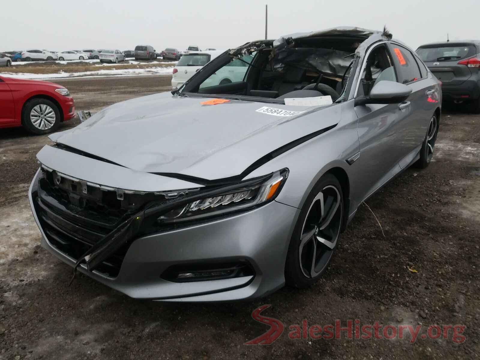 1HGCV1F33JA806059 2018 HONDA ACCORD