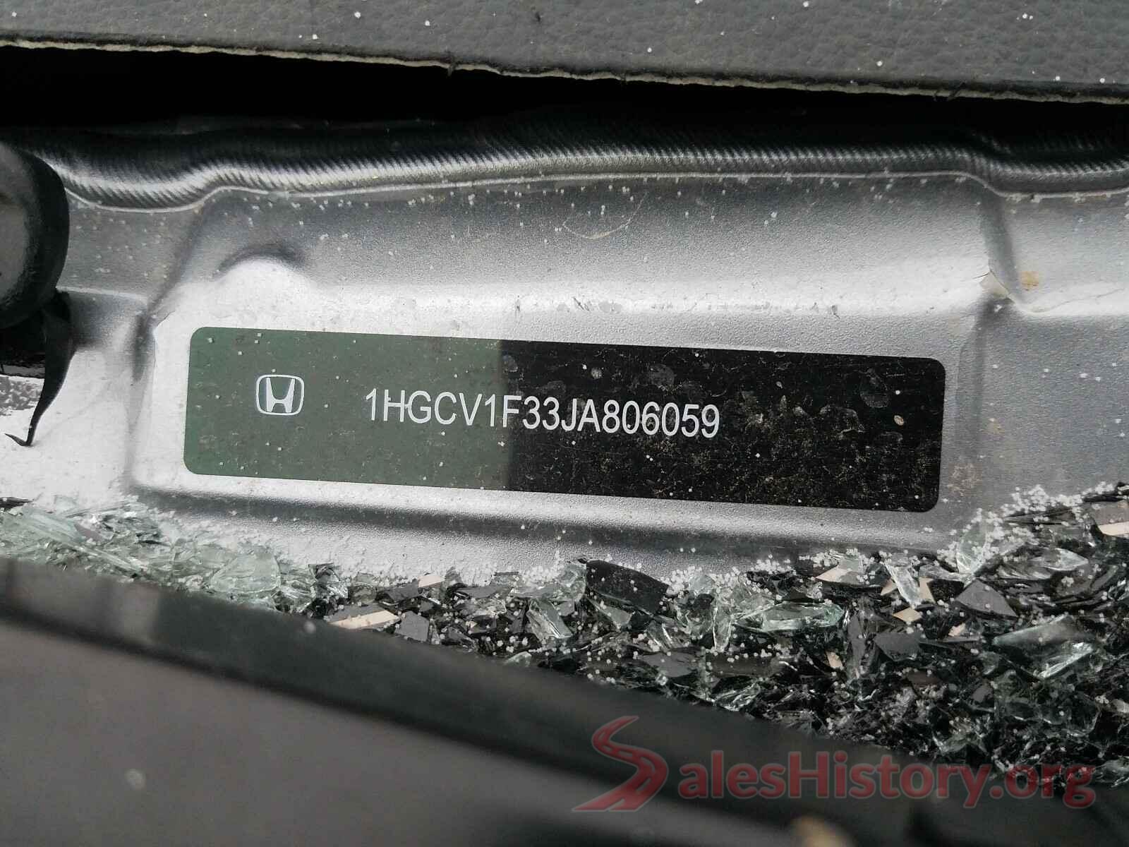 1HGCV1F33JA806059 2018 HONDA ACCORD