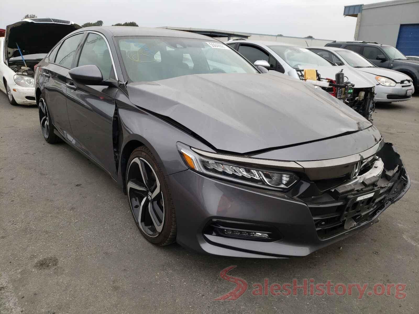 1HGCV1F32JA162893 2018 HONDA ACCORD