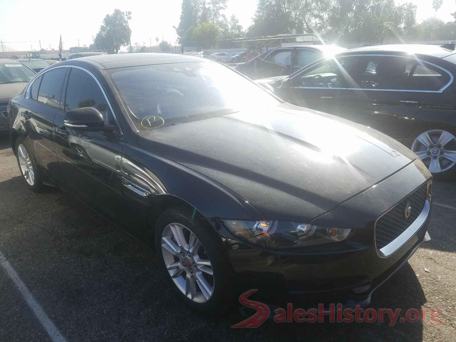 SAJAD4FXXJCP29452 2018 JAGUAR XE