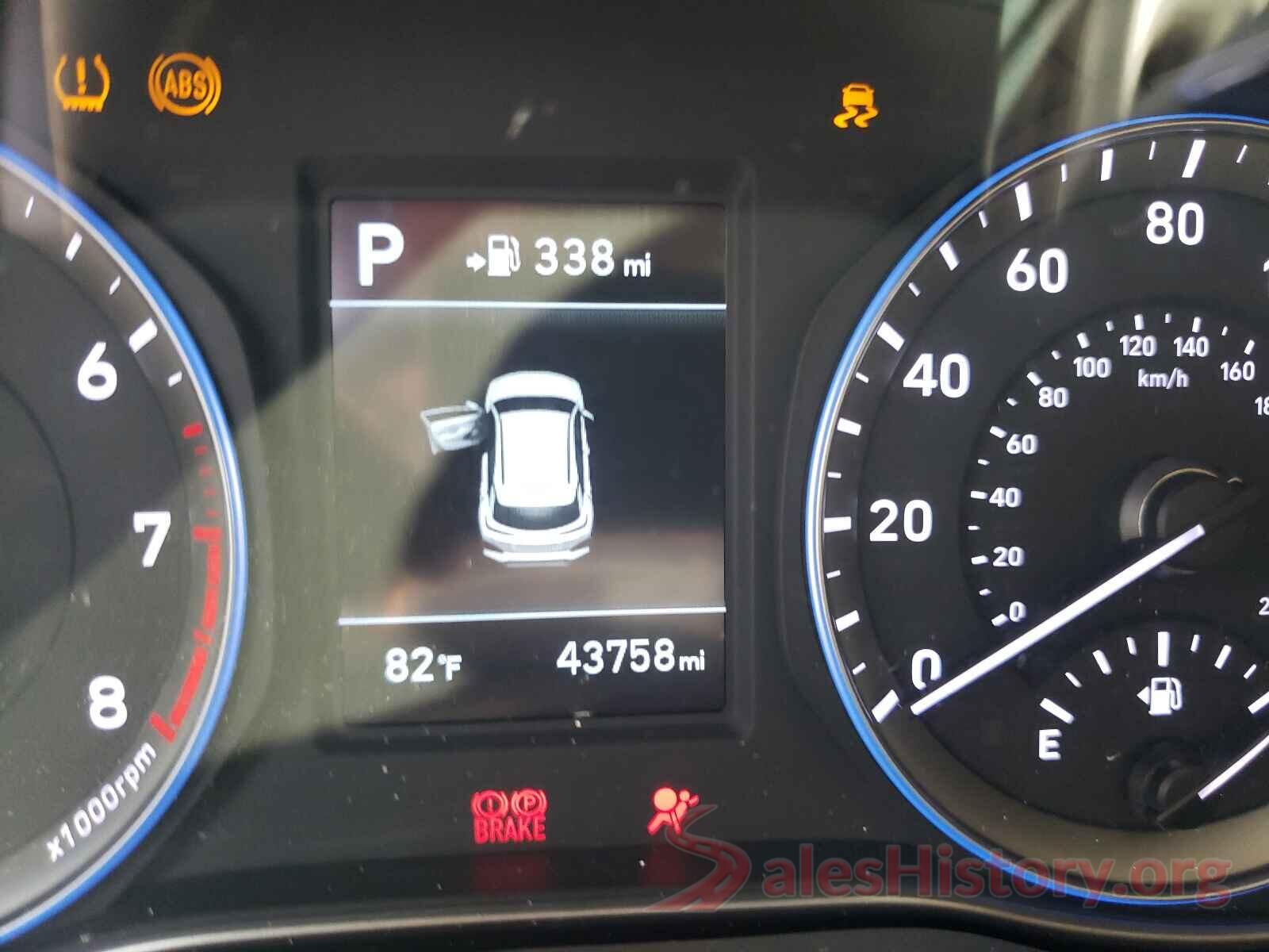 KM8K12AA7JU074014 2018 HYUNDAI KONA