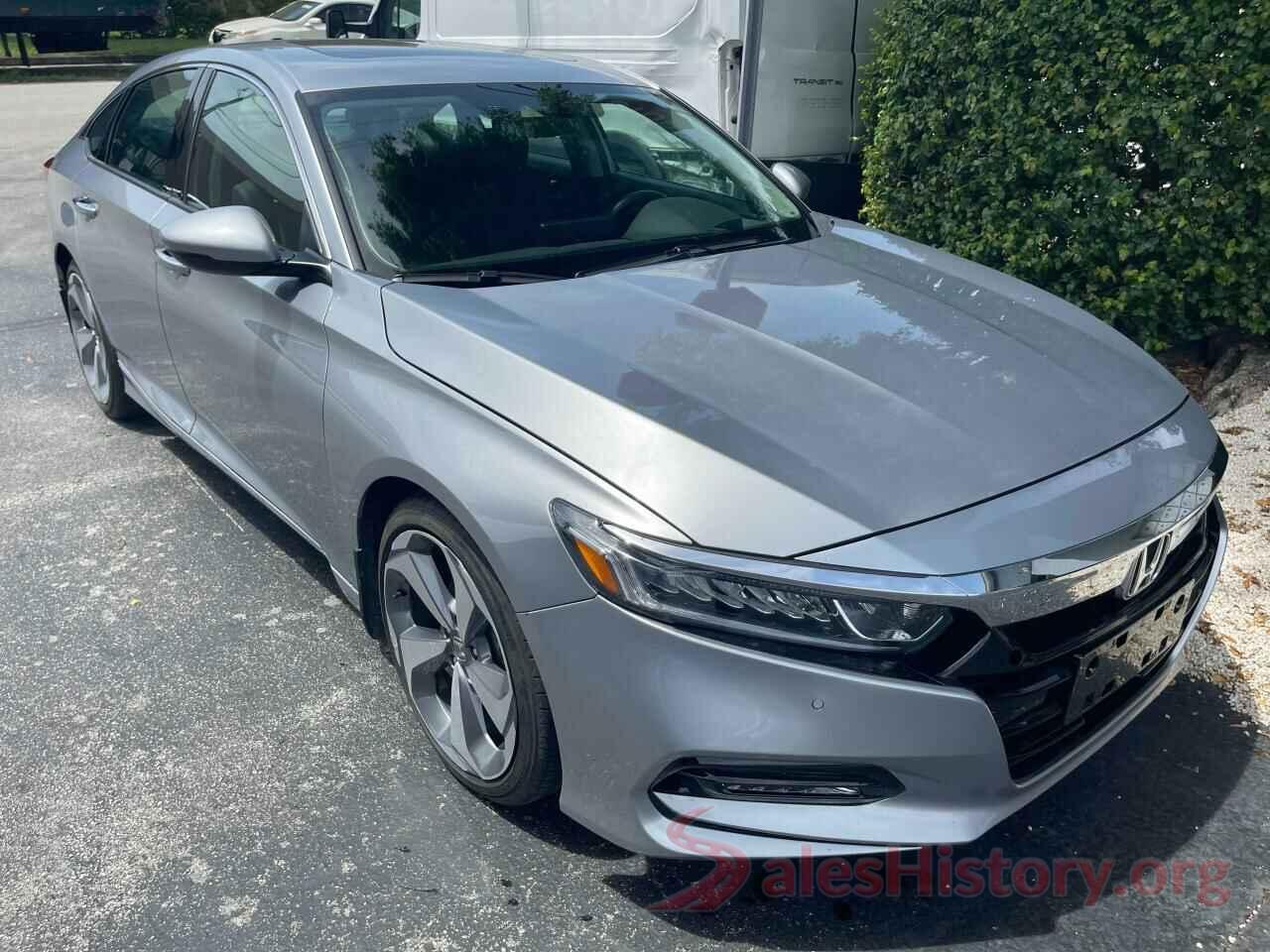 1HGCV1F95JA183807 2018 HONDA ACCORD