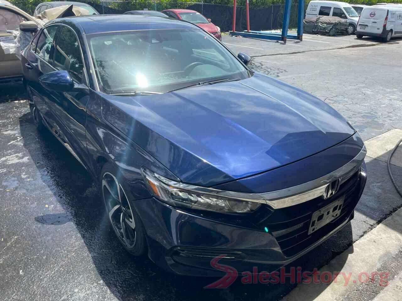 1HGCV1F46JA226507 2018 HONDA ACCORD