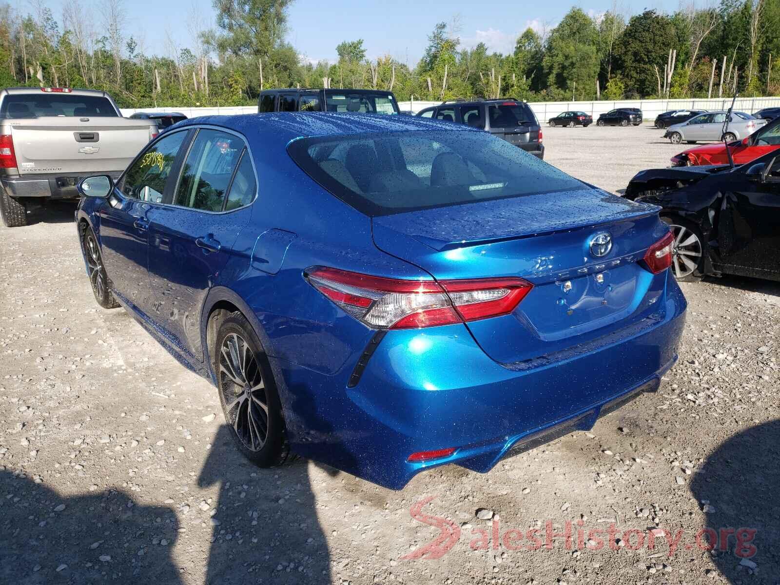 4T1B11HK8JU133614 2018 TOYOTA CAMRY