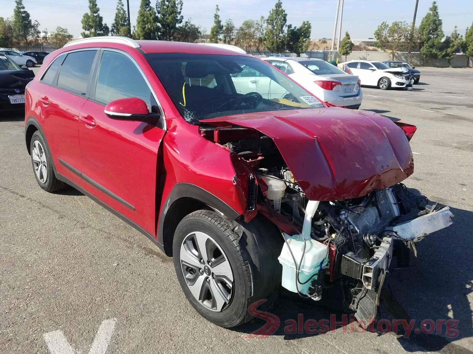 KNDCC3LC4J5156896 2018 KIA NIRO