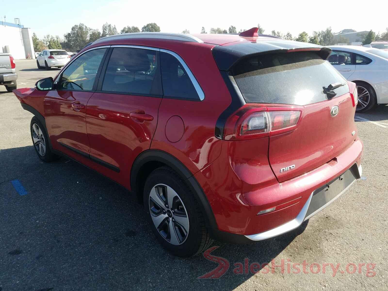 KNDCC3LC4J5156896 2018 KIA NIRO