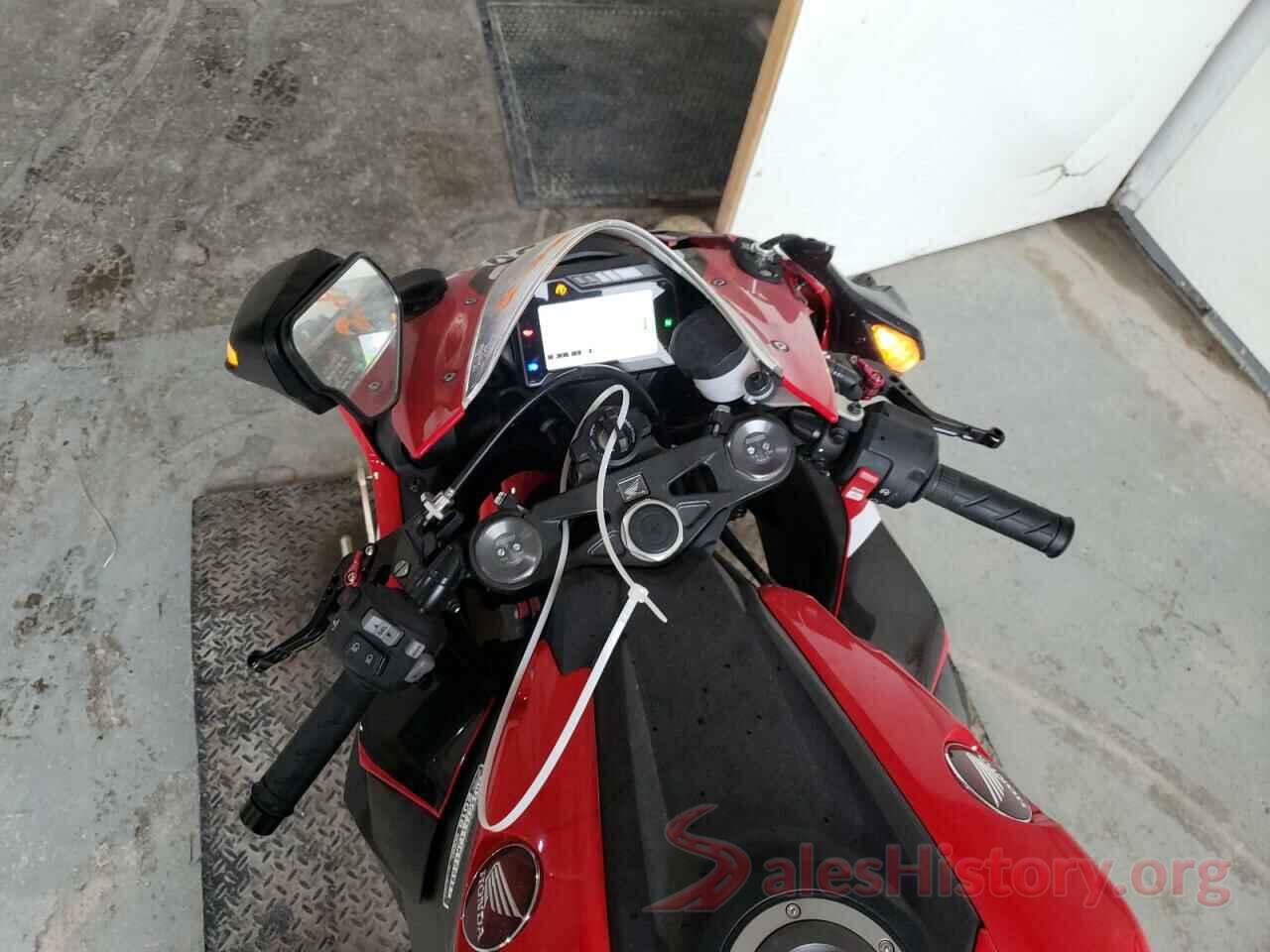 JH2SC7711JK100967 2018 HONDA CBR CYCLE