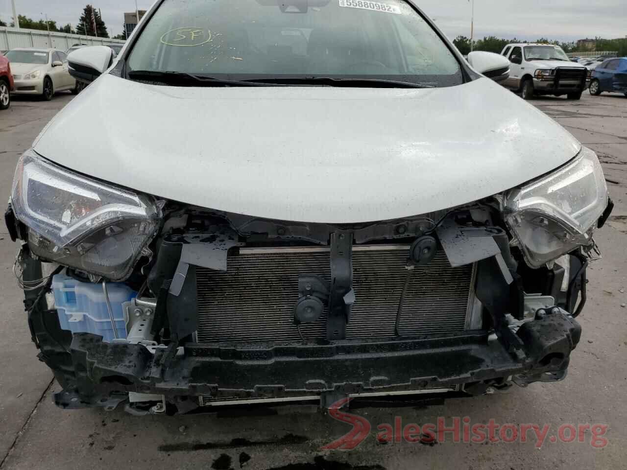 2T3DFREV3HW632491 2017 TOYOTA RAV4