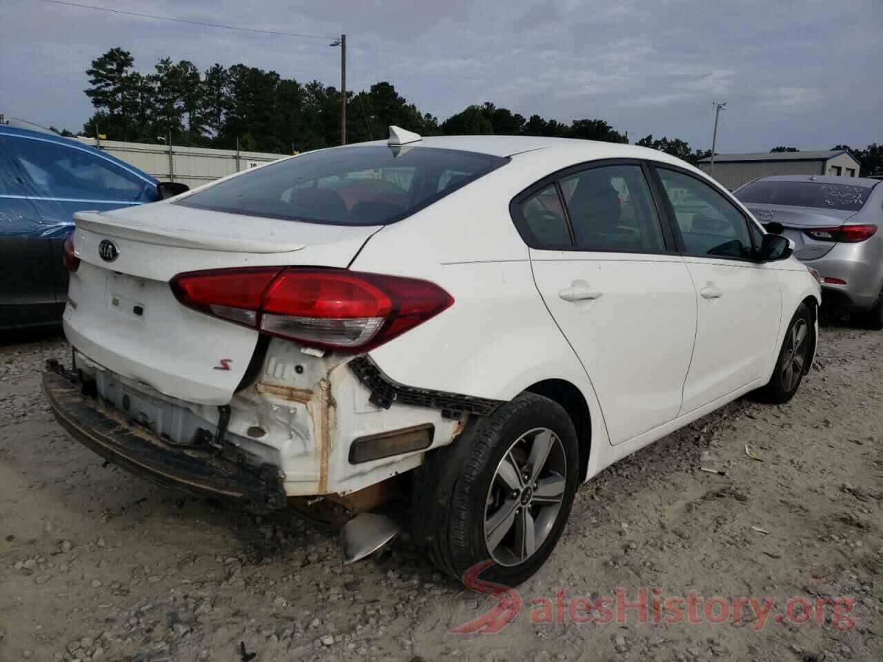 3KPFL4A70JE245197 2018 KIA FORTE