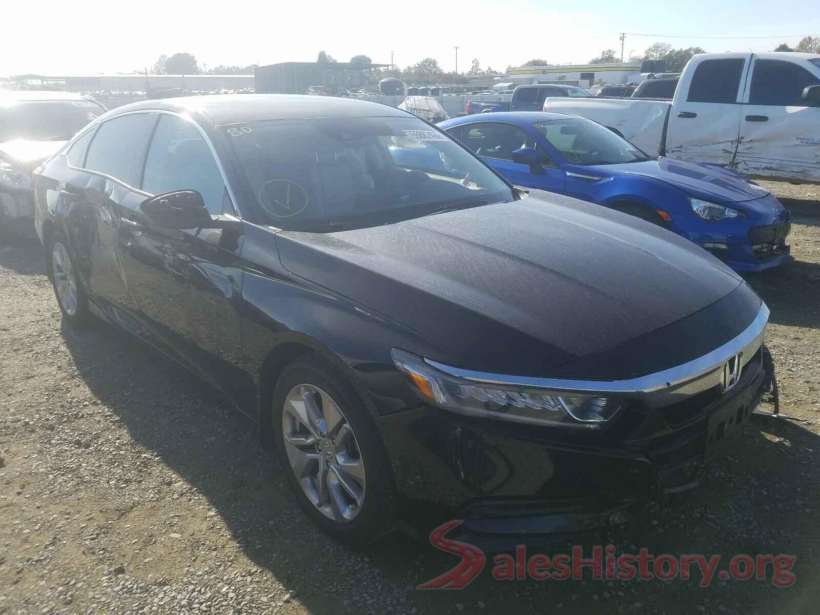 1HGCV1F10JA079607 2018 HONDA ACCORD