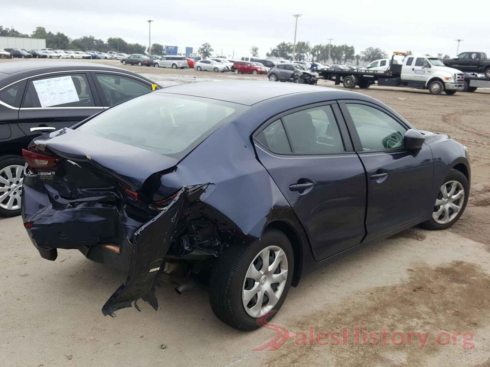 3MZBN1U79JM190352 2018 MAZDA 3