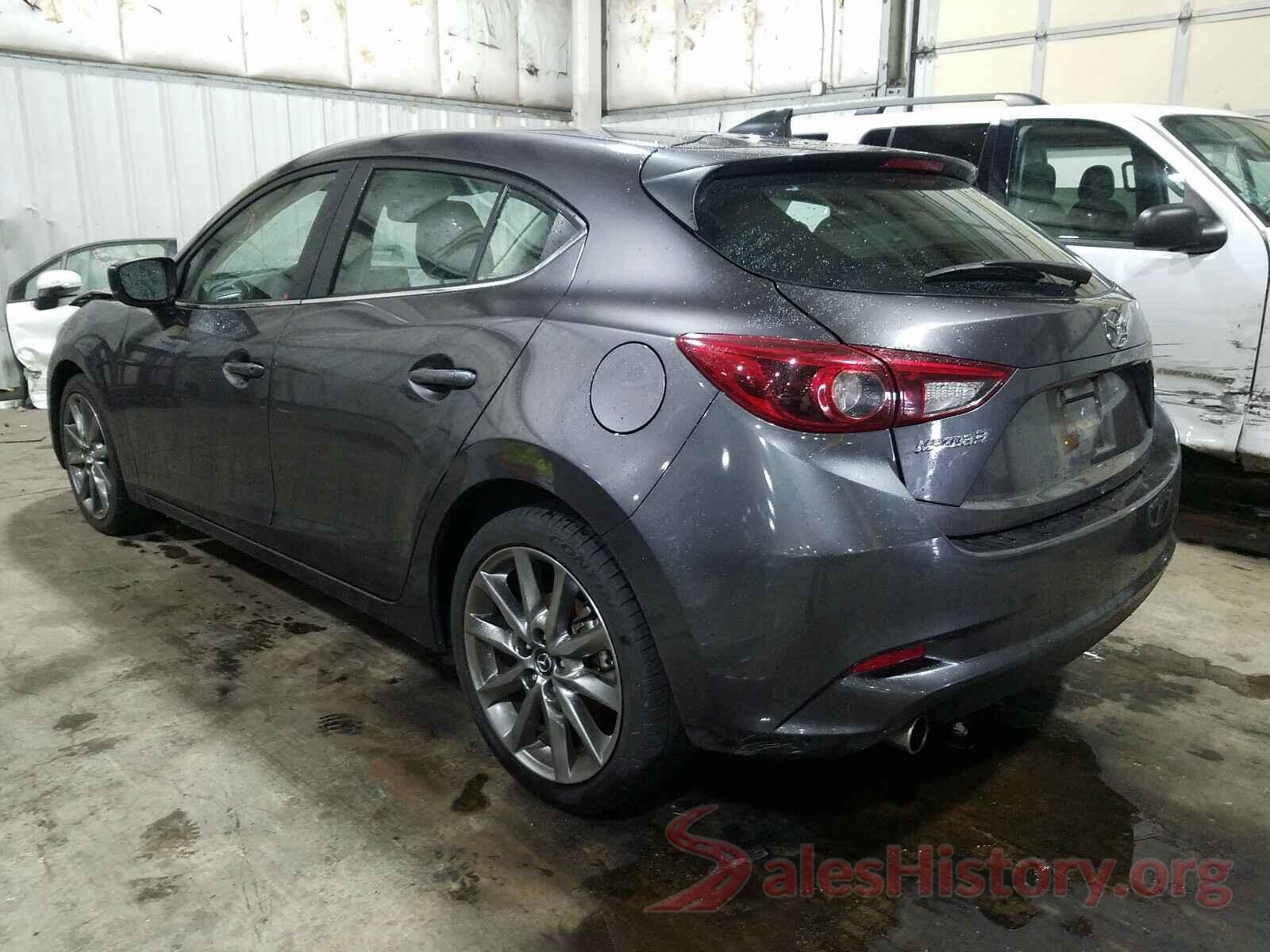 3MZBN1M30JM185781 2018 MAZDA 3