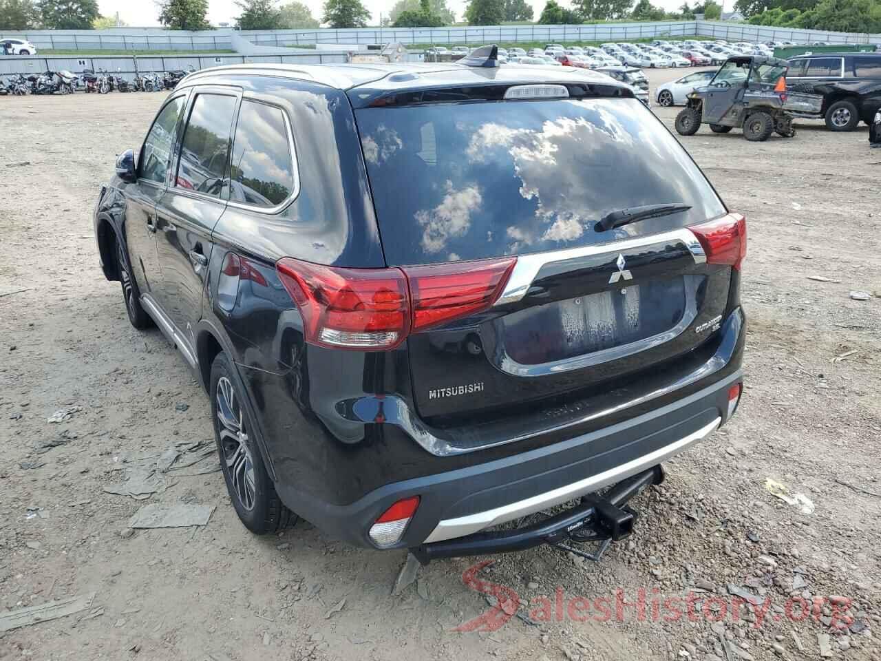 JA4AZ3A3XJZ015777 2018 MITSUBISHI OUTLANDER