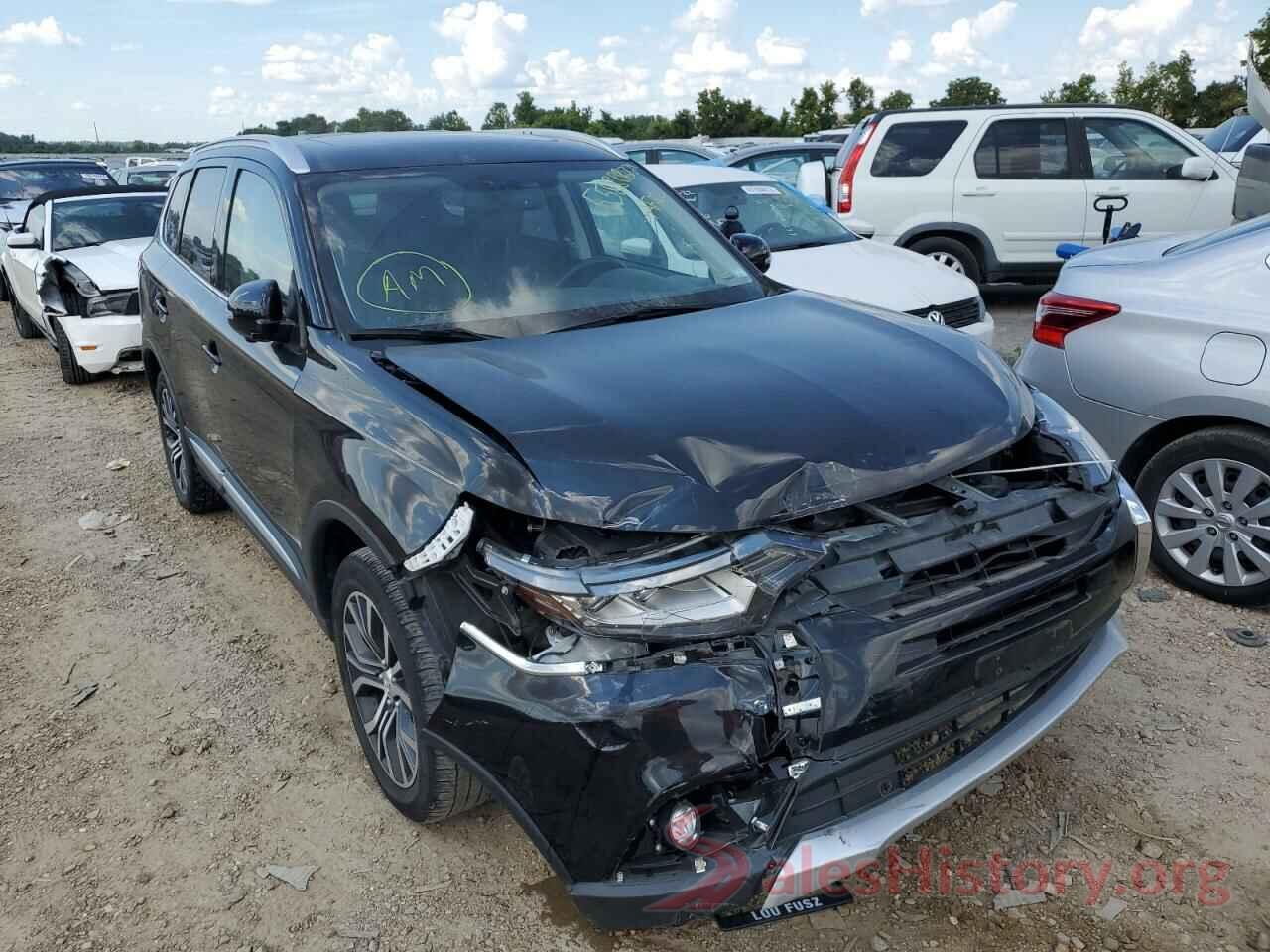 JA4AZ3A3XJZ015777 2018 MITSUBISHI OUTLANDER