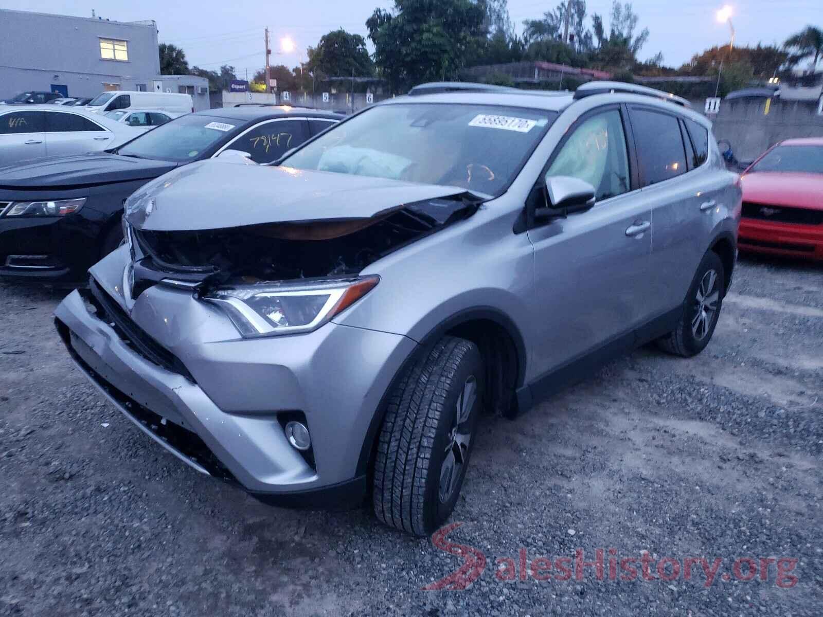 JTMWFREV8JJ184245 2018 TOYOTA RAV4