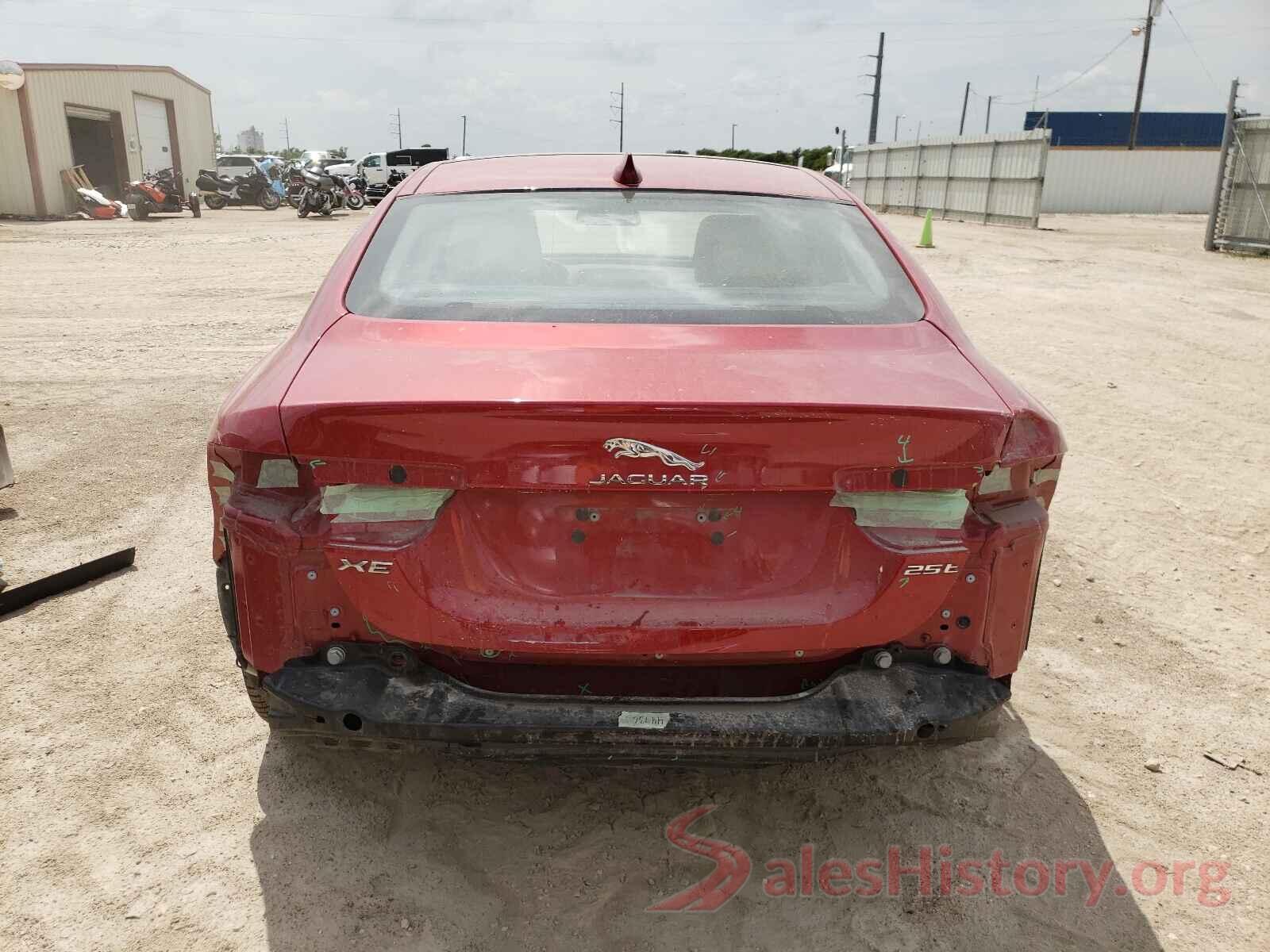 SAJAD4FX7JCP32342 2018 JAGUAR XE