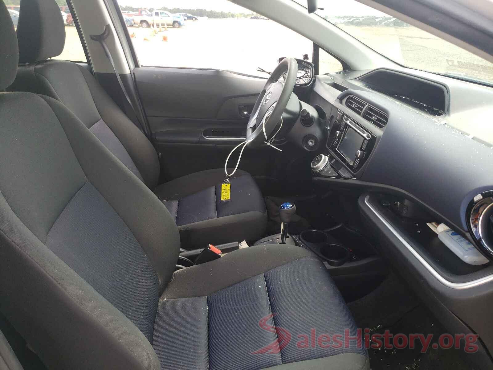 JTDKDTB36G1135445 2016 TOYOTA PRIUS