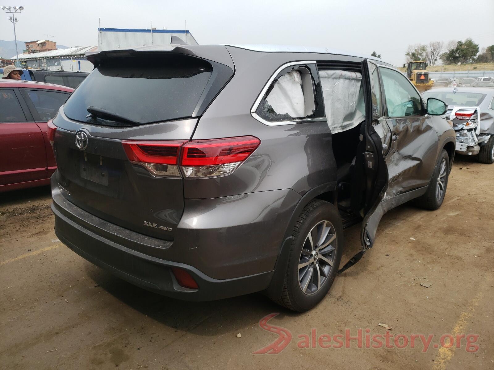 5TDJZRFH3KS566682 2019 TOYOTA HIGHLANDER