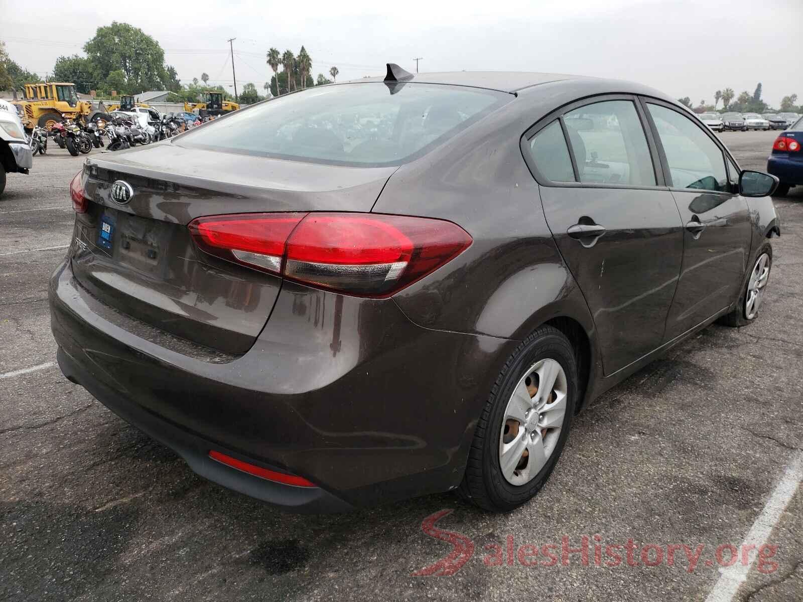 3KPFL4A70HE057435 2017 KIA FORTE