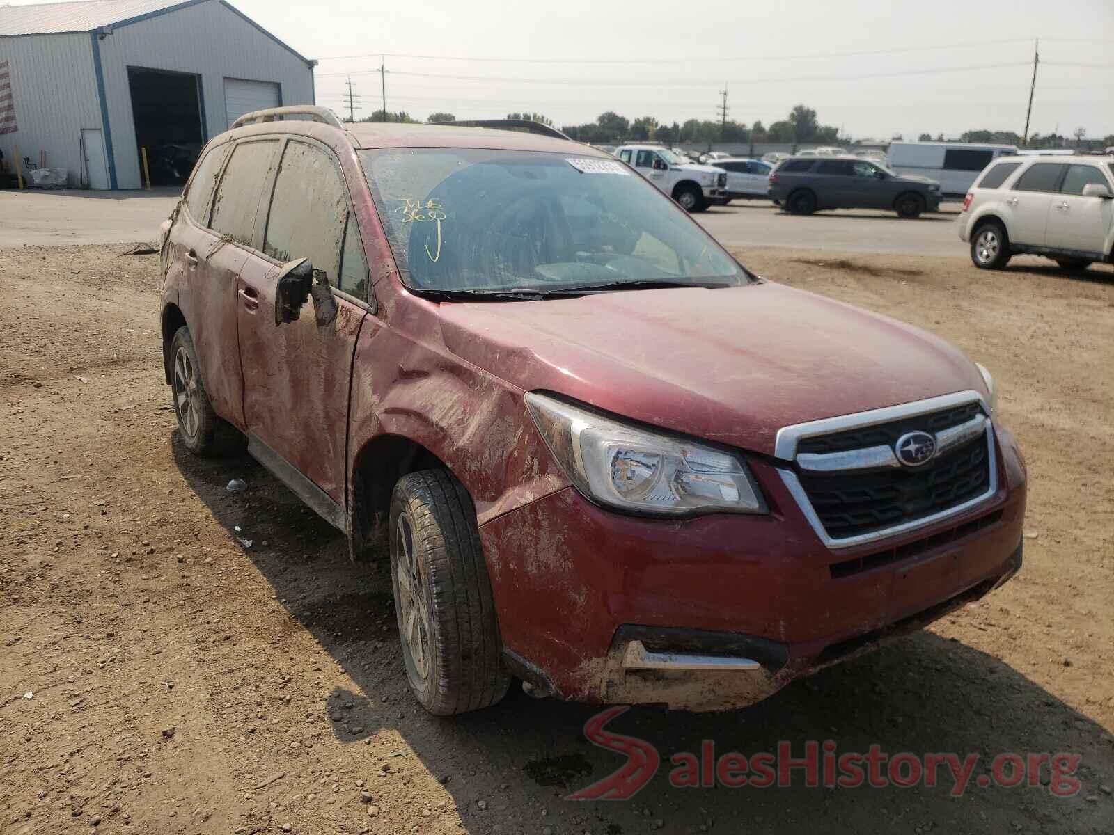 JF2SJAGC0JH510641 2018 SUBARU FORESTER