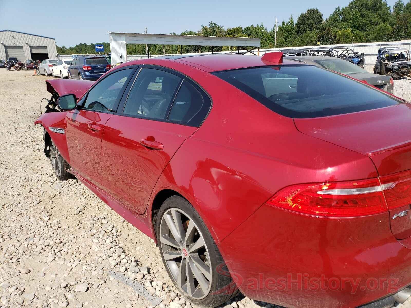 SAJAF4BV9HA963814 2017 JAGUAR XE