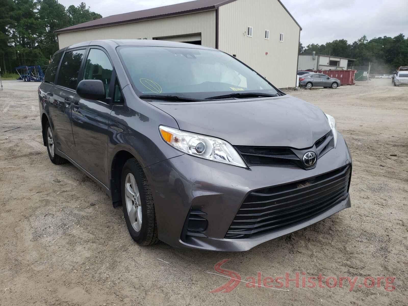 5TDZZ3DC9KS966415 2019 TOYOTA SIENNA