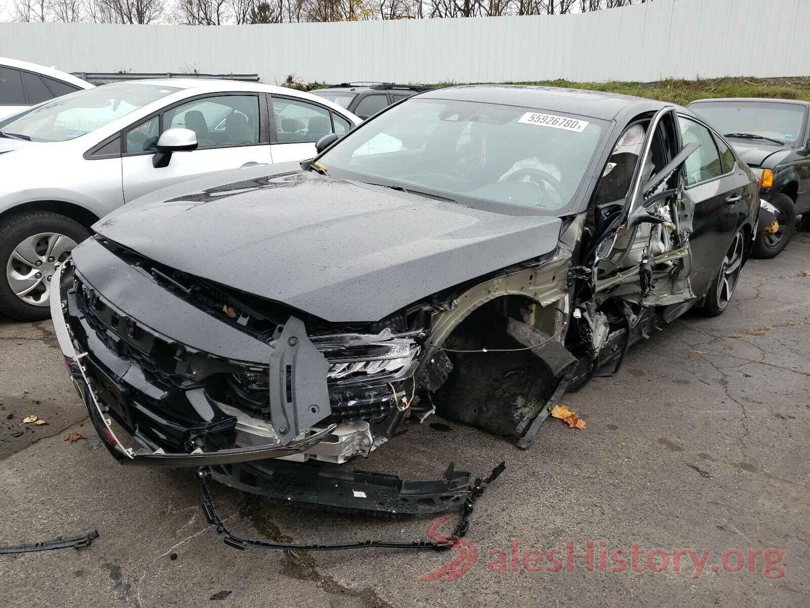 1HGCV2F33KA010449 2019 HONDA ACCORD