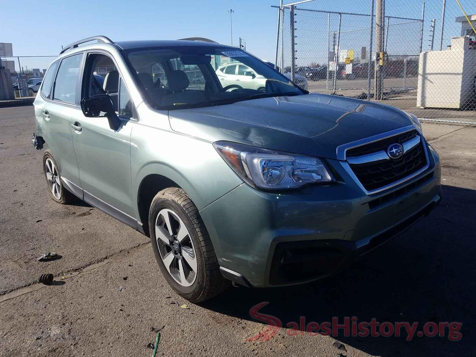 JF2SJABC3JH432153 2018 SUBARU FORESTER