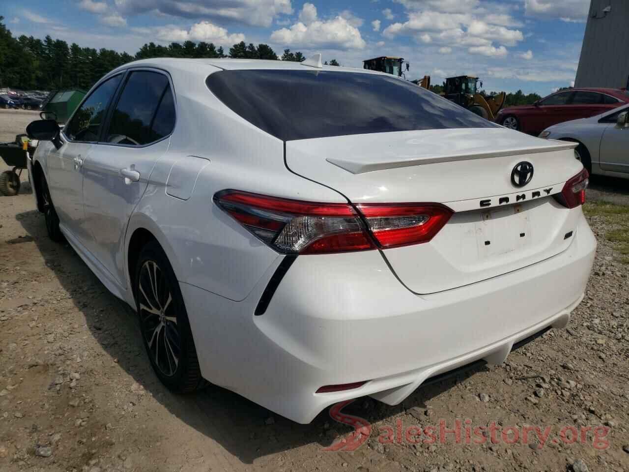 4T1B11HK9KU711009 2019 TOYOTA CAMRY