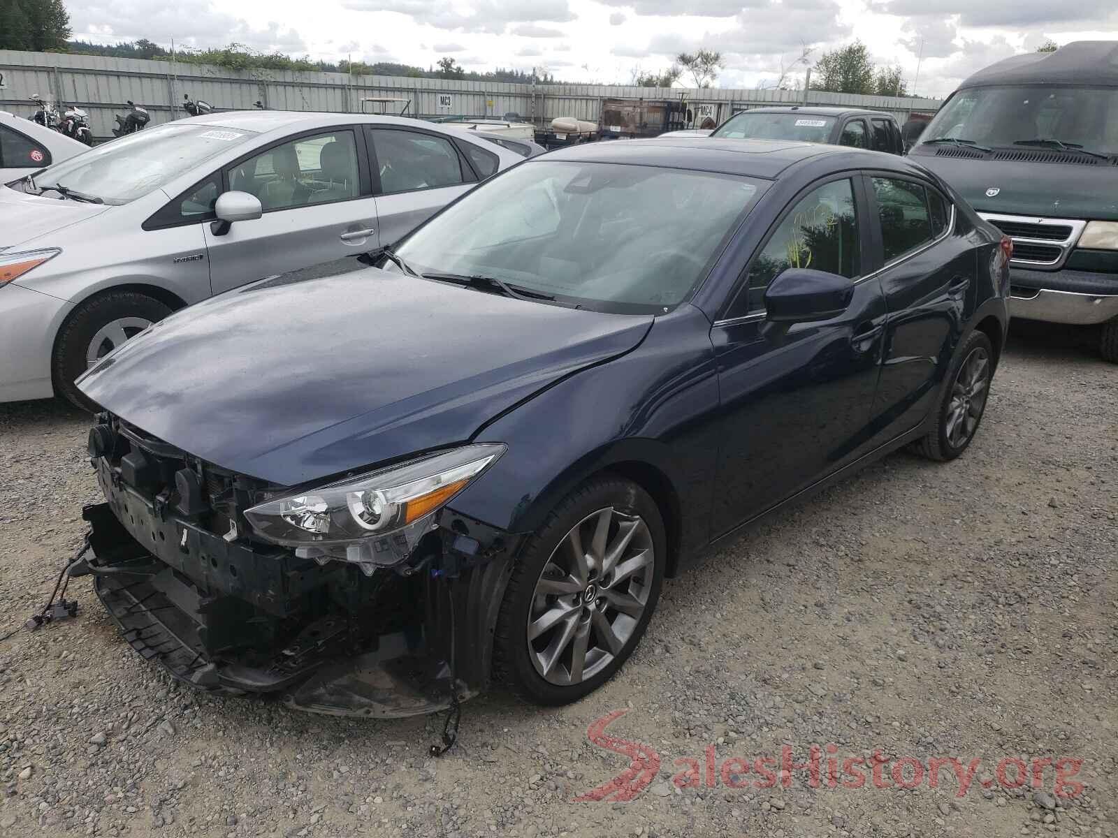 3MZBN1V36JM241284 2018 MAZDA 3