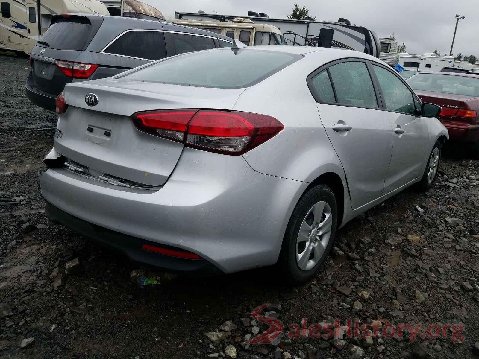 3KPFK4A79JE222410 2018 KIA FORTE