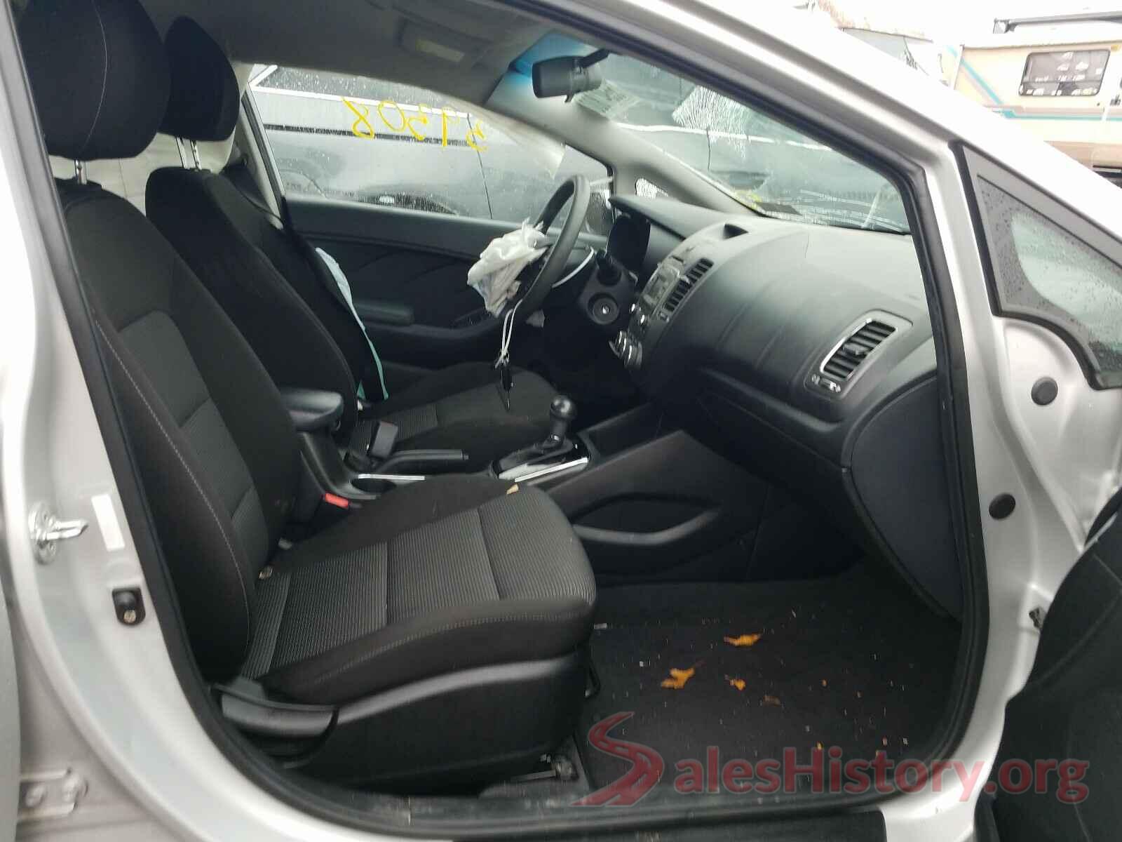 3KPFK4A79JE222410 2018 KIA FORTE