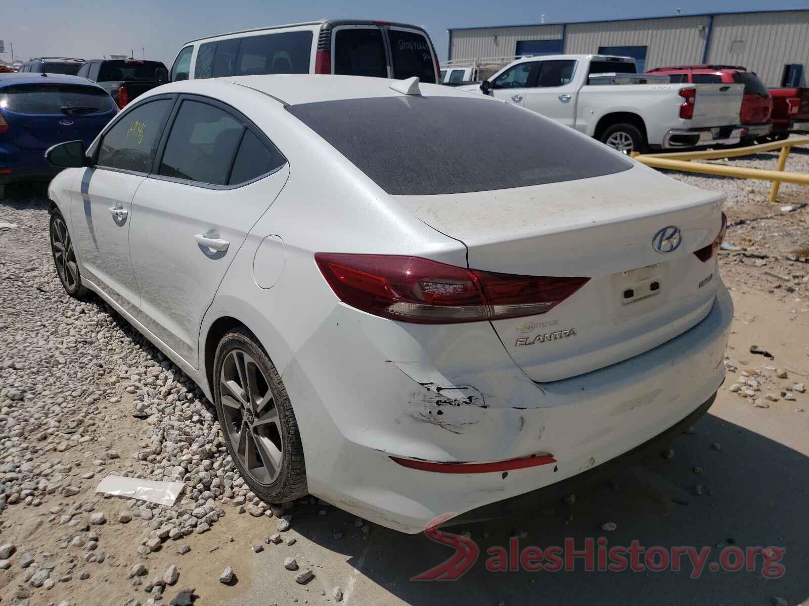 5NPD84LF7JH215624 2018 HYUNDAI ELANTRA