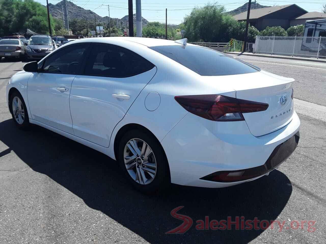 5NPD84LF0KH485635 2019 HYUNDAI ELANTRA