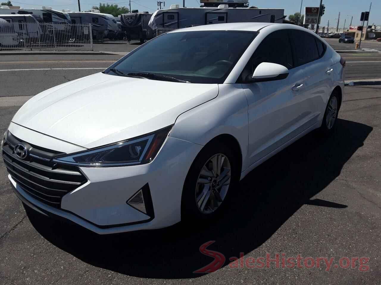 5NPD84LF0KH485635 2019 HYUNDAI ELANTRA