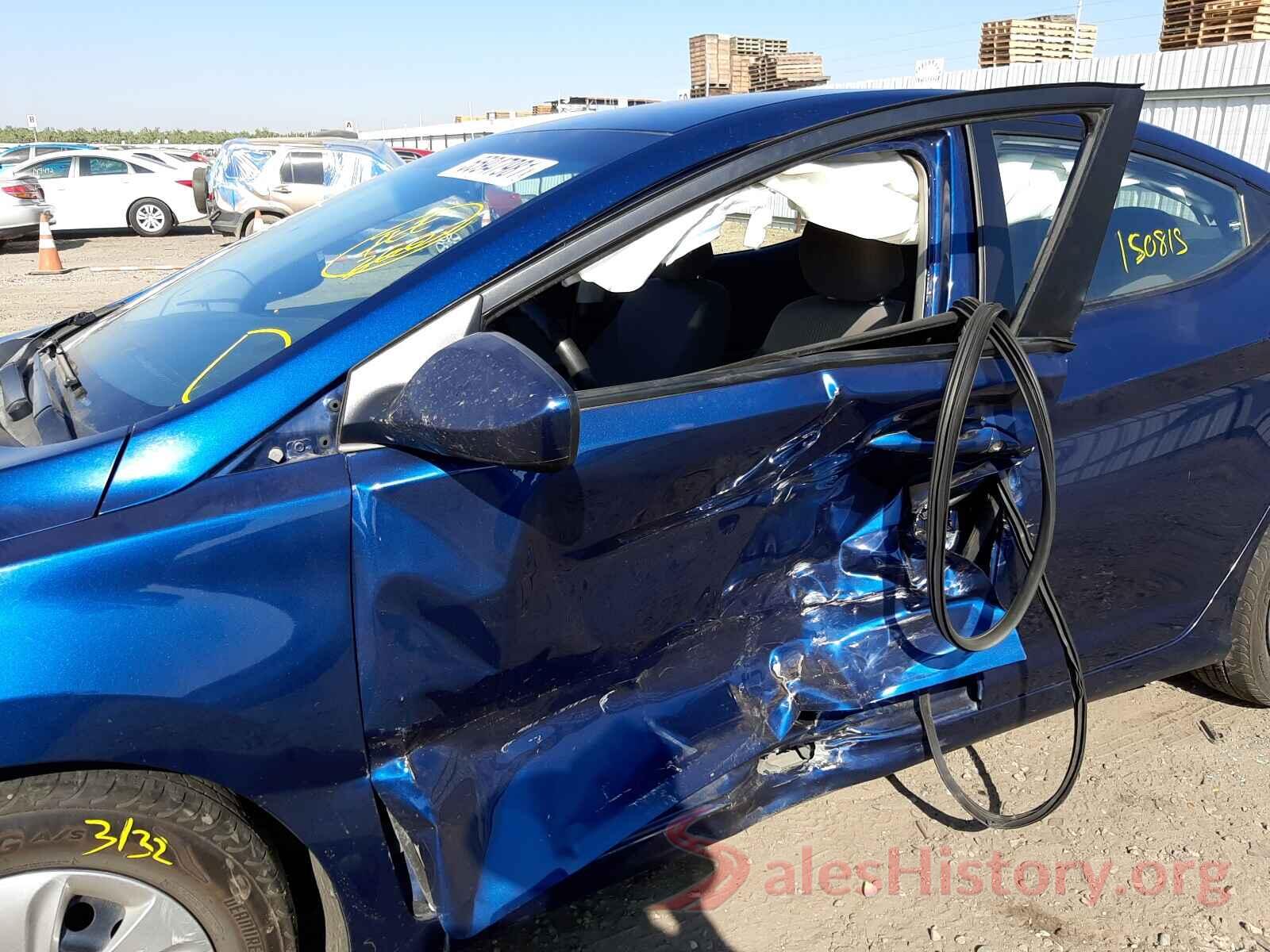 5NPDH4AE9GH702679 2016 HYUNDAI ELANTRA