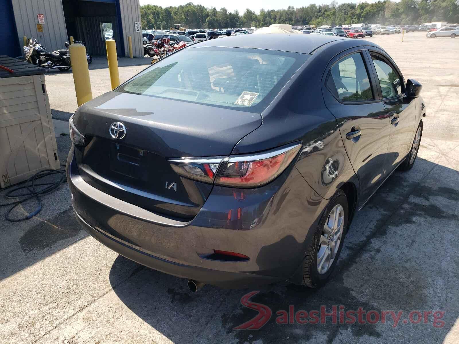 3MYDLBYV8JY312242 2018 TOYOTA YARIS