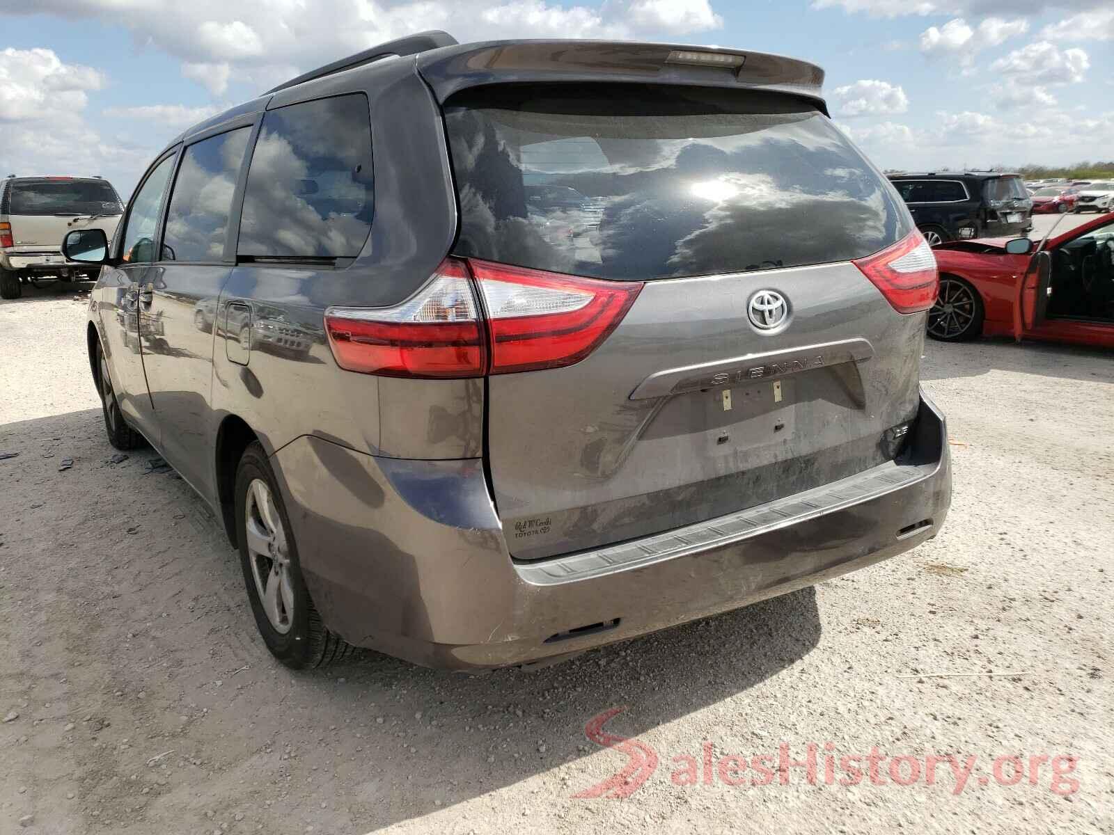 5TDKZ3DC8HS865151 2017 TOYOTA SIENNA