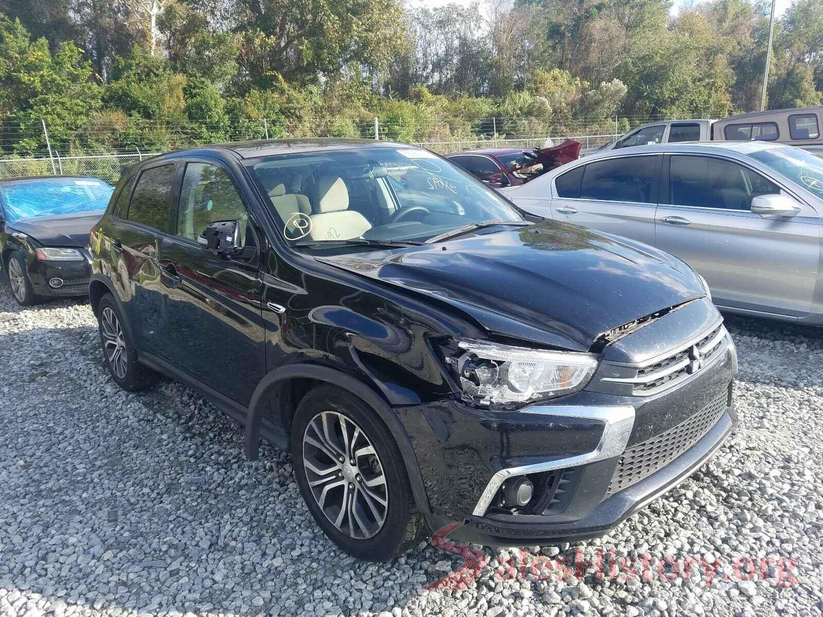 JA4AP3AU4JU025961 2018 MITSUBISHI OUTLANDER