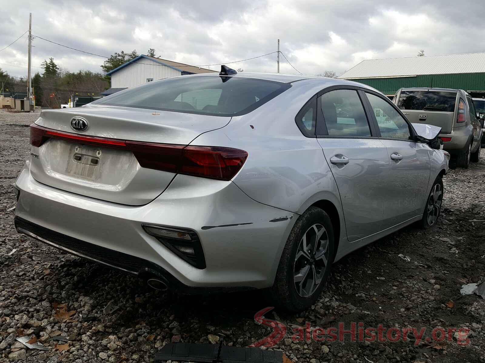 3KPF24AD2KE045805 2019 KIA FORTE