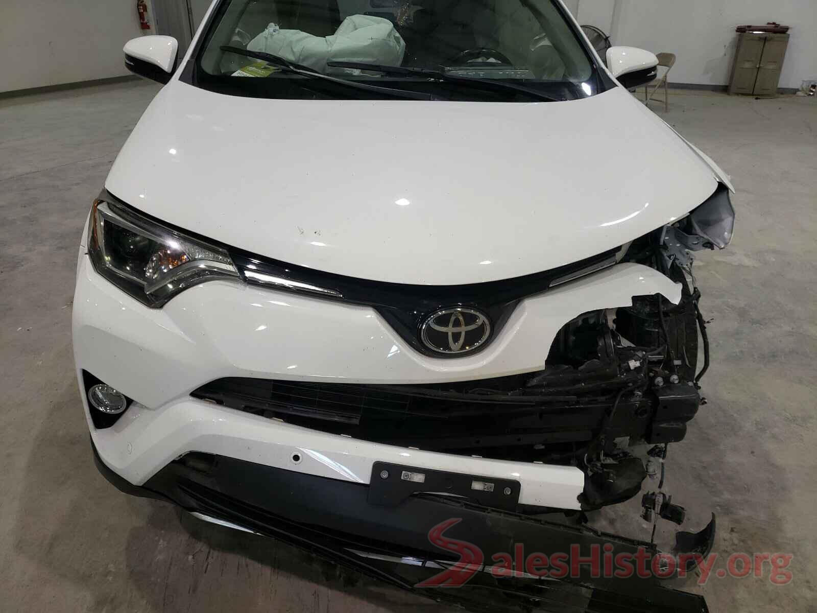 JTMRFREV3GD179071 2016 TOYOTA RAV4