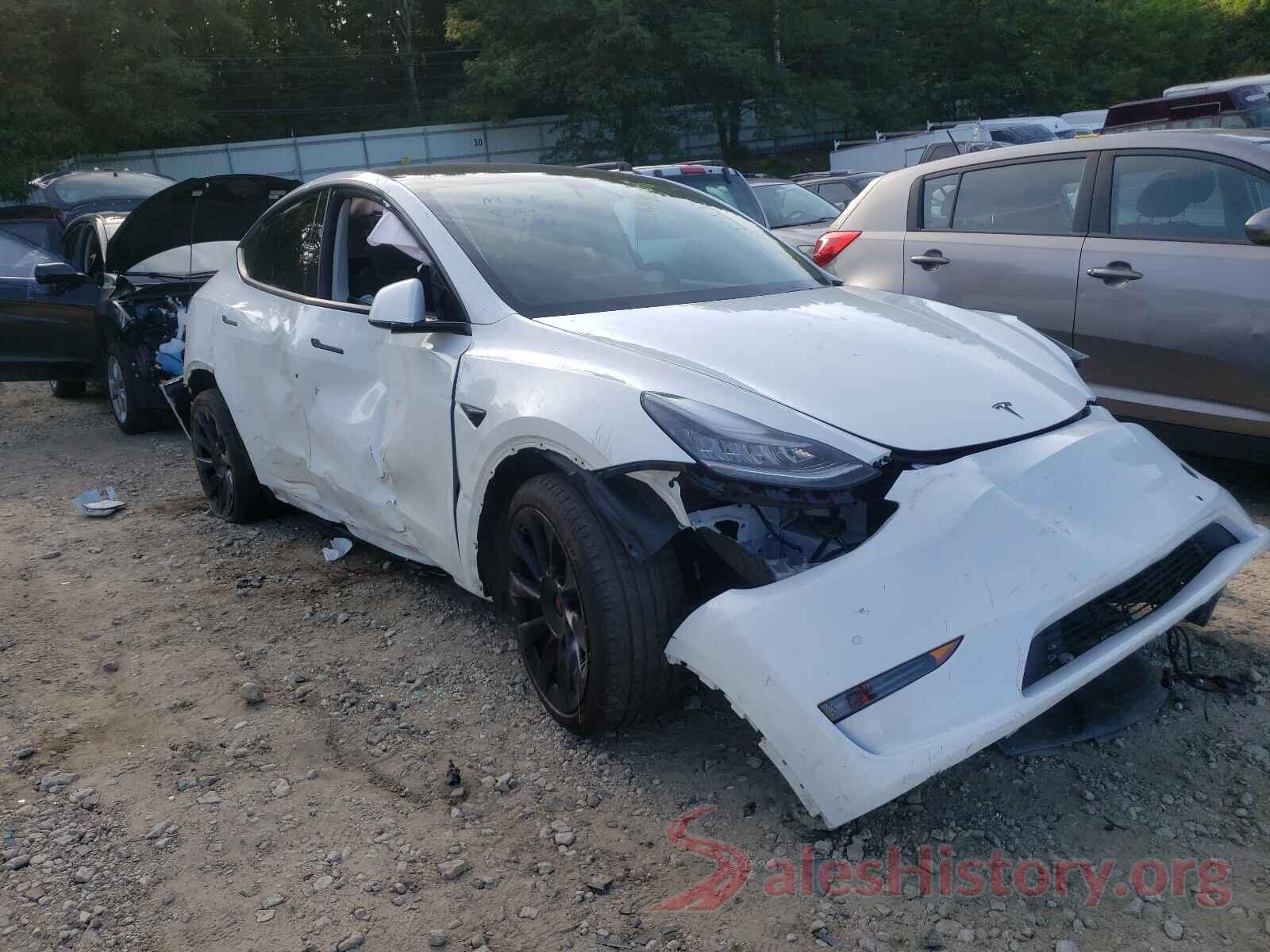 5YJYGDEEXMF060630 2021 TESLA MODEL Y